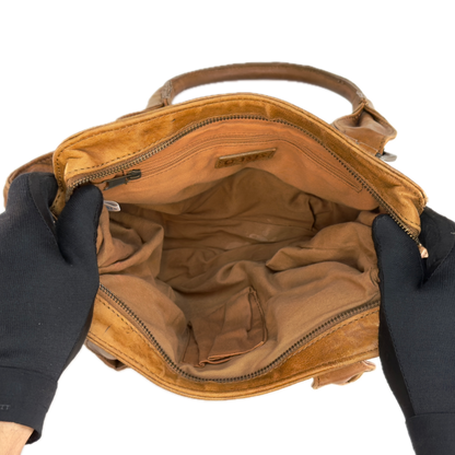Vintage Oasis Tan Leather Buckle Shoulder Bag